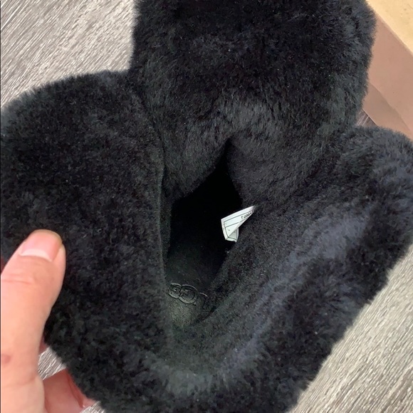 UGG boots - Picture 9 of 9